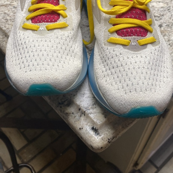 Brooks women sneakers - Picture 12 of 17